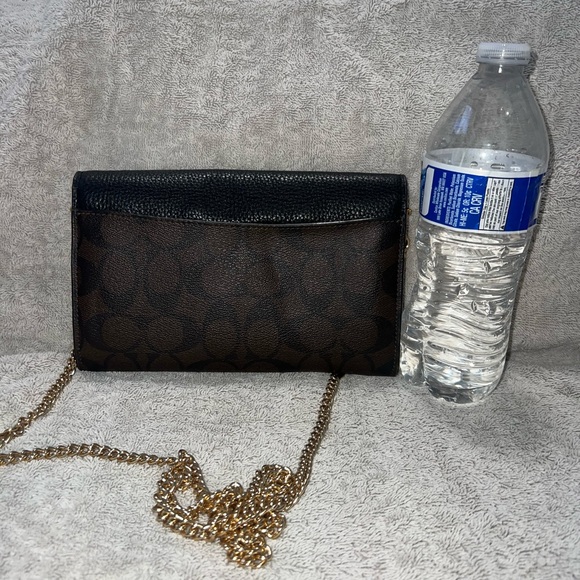 Coach Cross Chain Wallet Bag - Picture 3 of 4